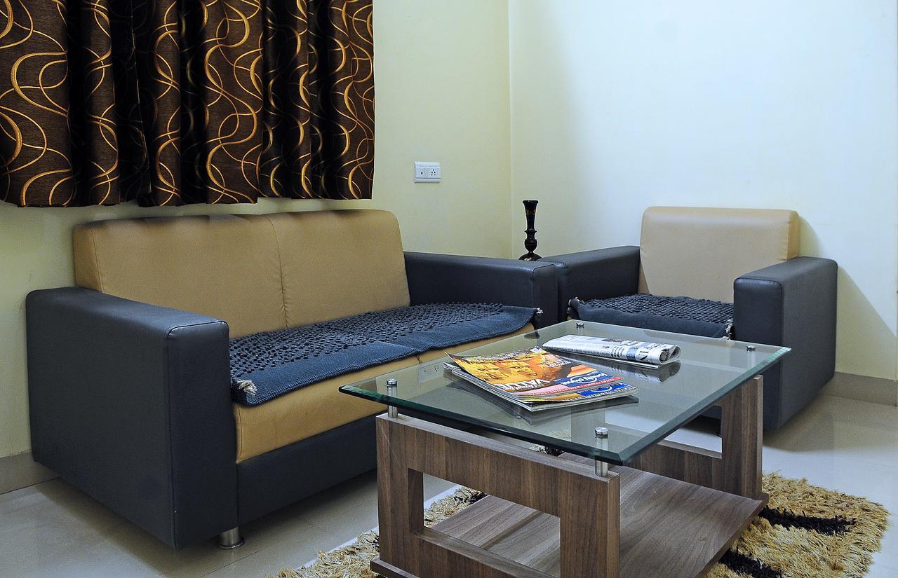 Hotel Bansi Dwarka  Exterior photo