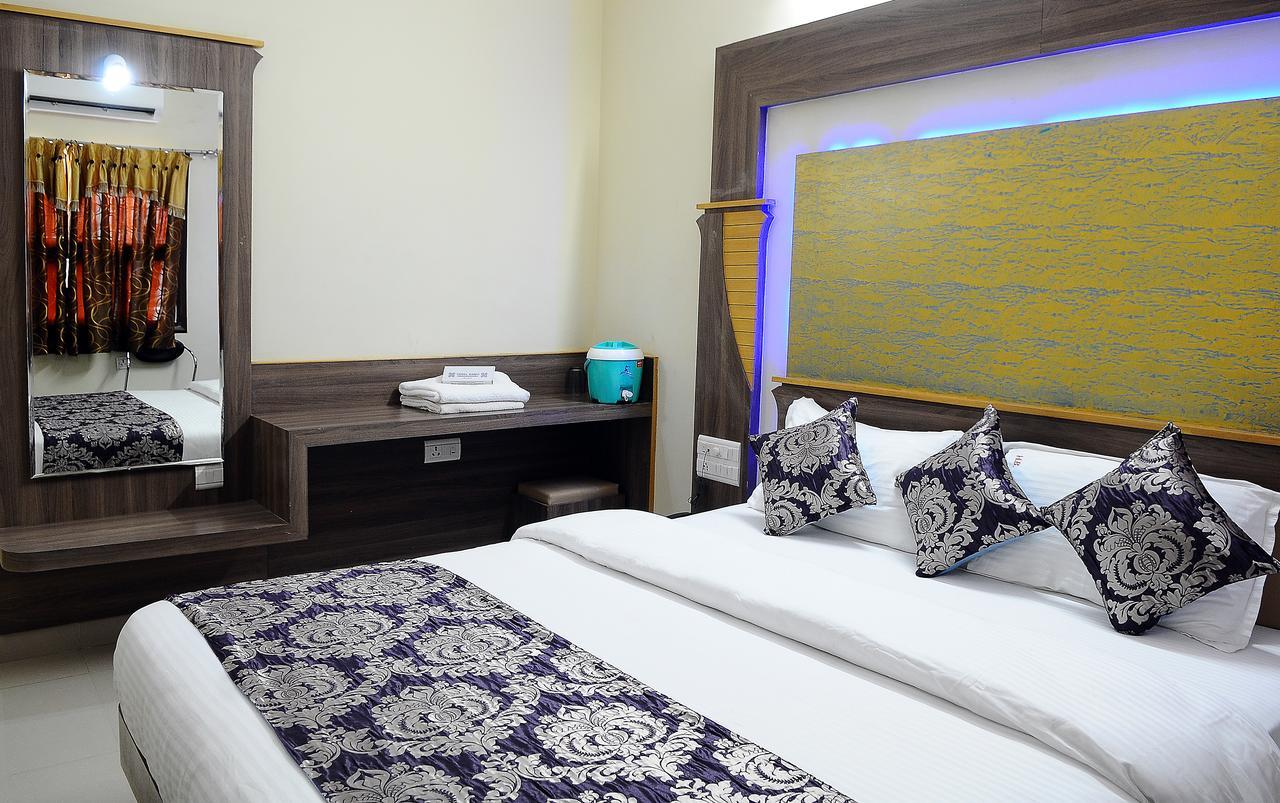 Hotel Bansi Dwarka  Exterior photo