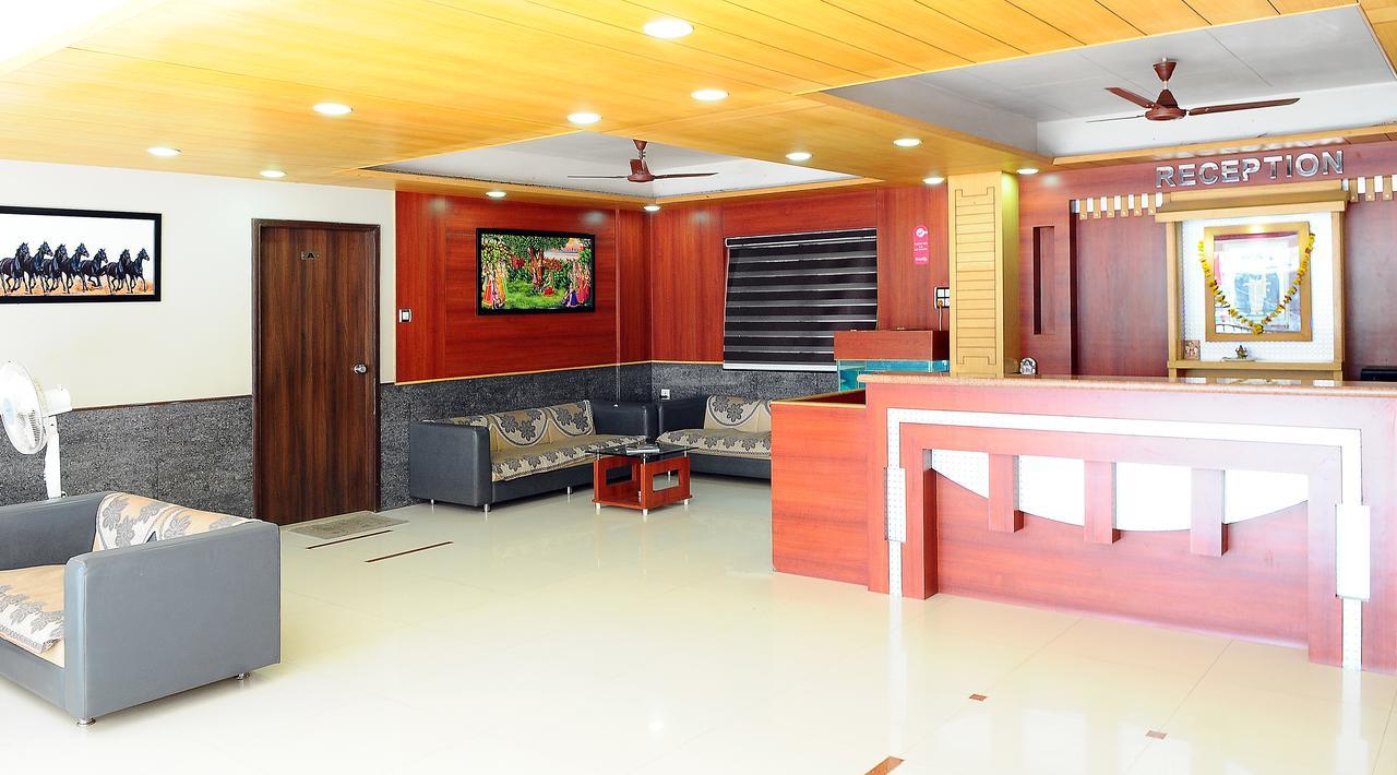 Hotel Bansi Dwarka  Exterior photo